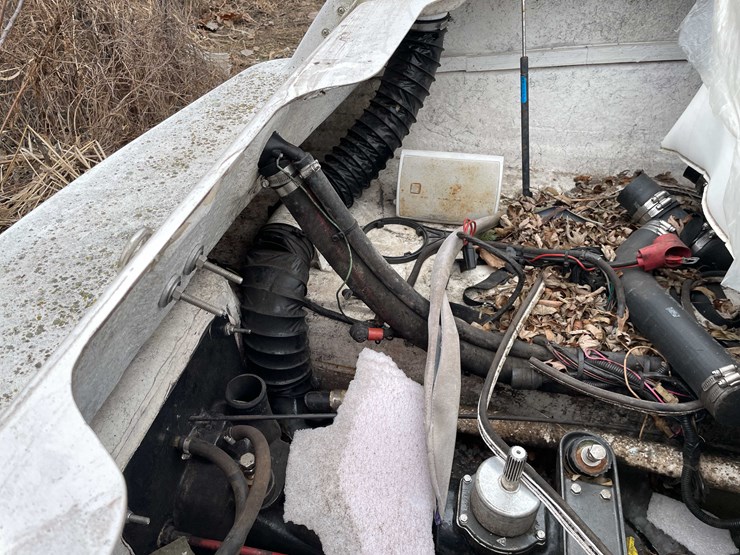 #1439-•-1998-fling-boat-with-trailer-(no-title)-(of)-image-40