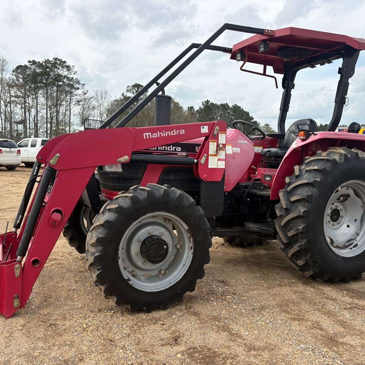 2015 MAHINDRA 6530