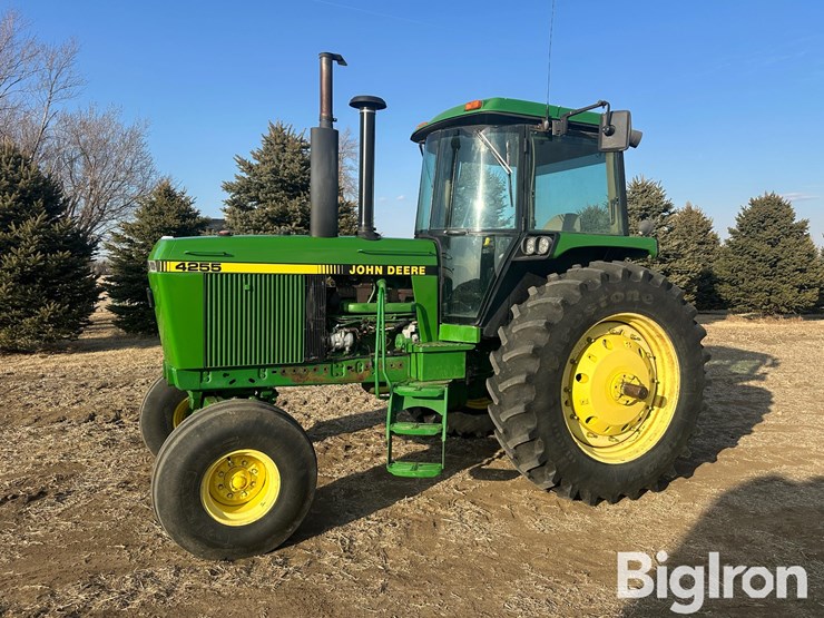 1992-john-deere-4255-image-1