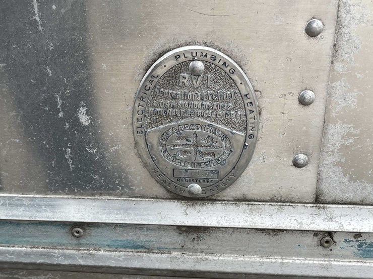 #1435-•-1978-airstream-land-yacht-31'---fully-remodeled,-road-ready-(has-wi-title)-(of)-image-146