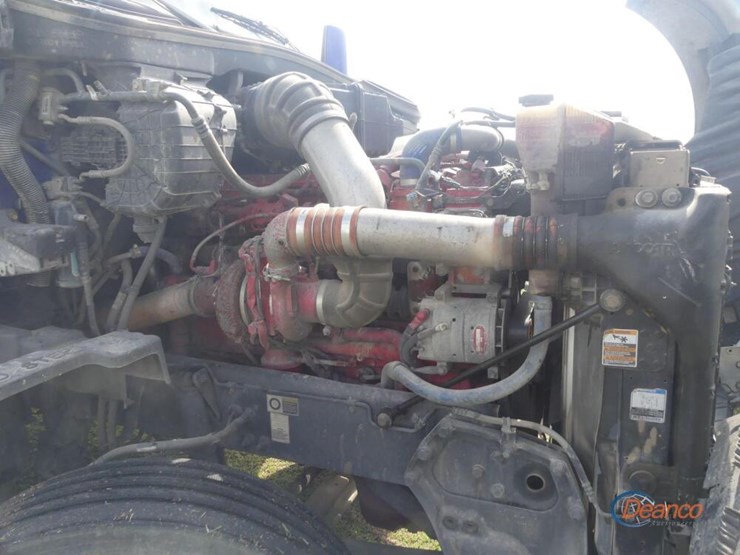 2017-kenworth-t680-image-11