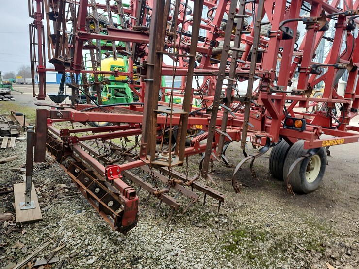 tag-#172,-54'-sunflower-field-cultivator-image-12