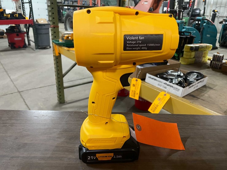 #2292-•-cordless-leaf-blower-with-21-volt-li-ion-battery-and-charger-(pr11)-image-3