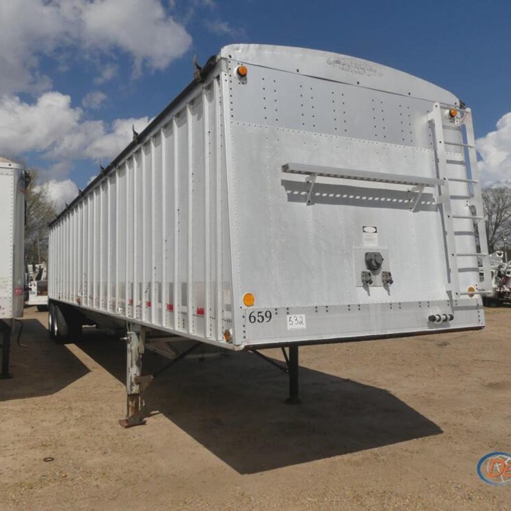 2002 CORNHUSKER HOPPER BOTTOM