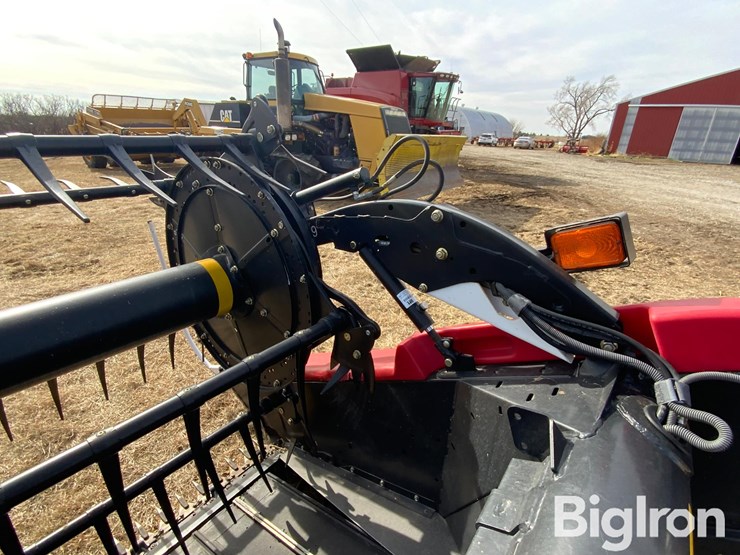 2013-case-ih-2162-image-11