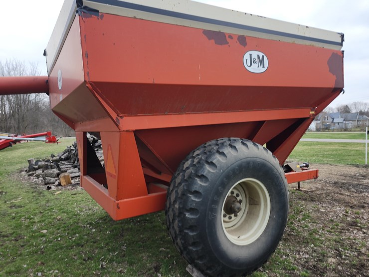 tag-#111,-j&m-image-9