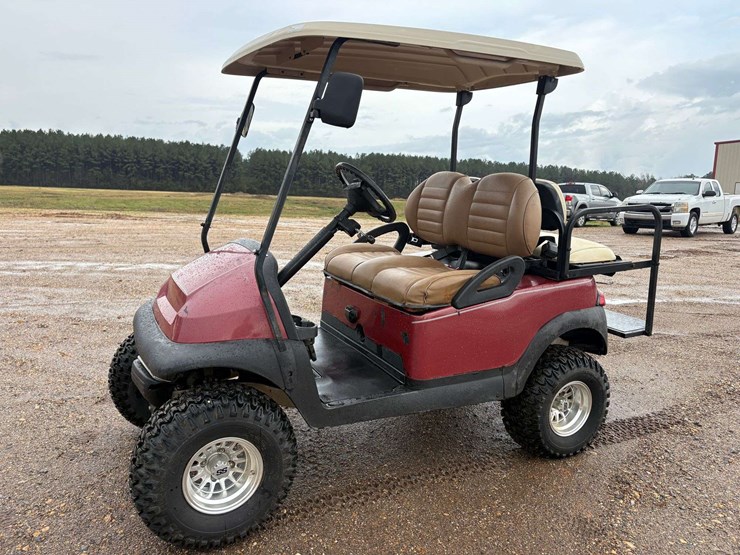 48v-club-car-golf-cart-w/-charger-image-1