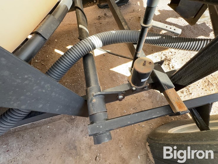 wylie-6000-gallon-double-cone-nurse-tank-trailer-image-9