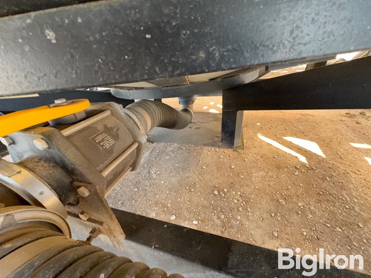 wylie-6000-gallon-double-cone-nurse-tank-trailer-image-10