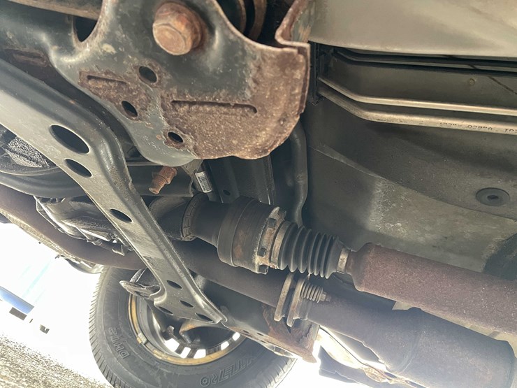 2011-ford-escape-image-64