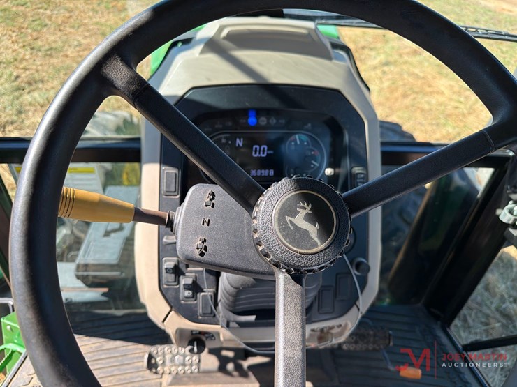 john-deere-6120e-image-31