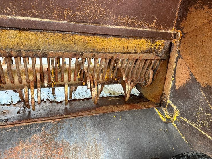 kelly-ryan-2w08-image-21