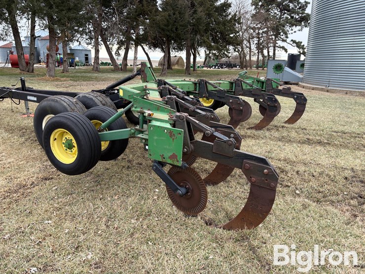 john-deere-915-image-18