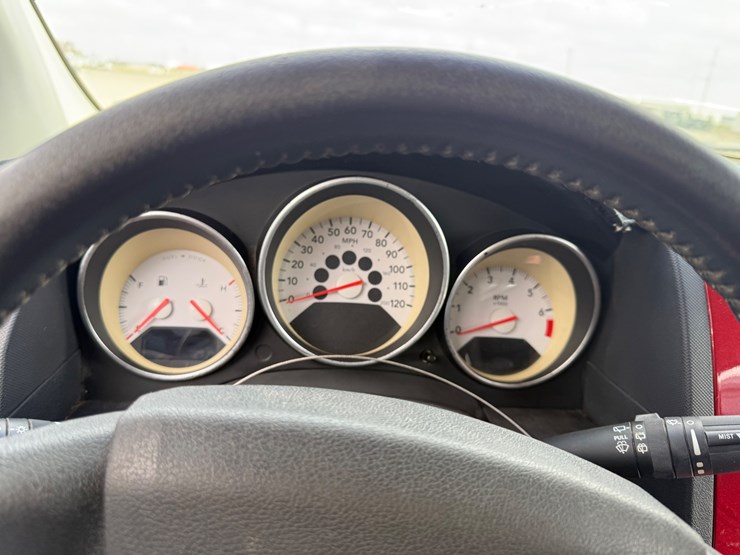 2008-dodge-caliber-image-37