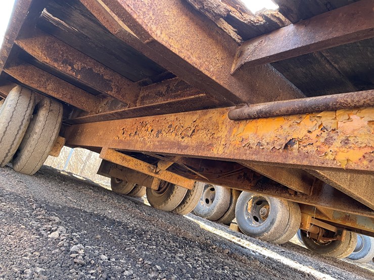 #6062-•-1992-bera-tandem-axle-tilt-bed,-equipment-trailer-(has-wi-title)-image-19