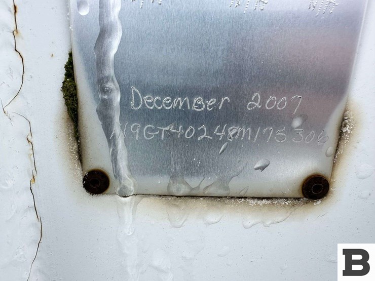 2007-neville-trailer-image-9