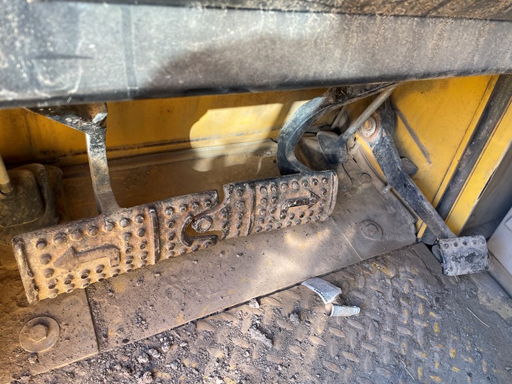 1998-deere-555g-wt-image-30