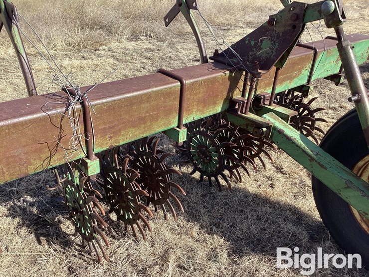 john-deere-30-image-12