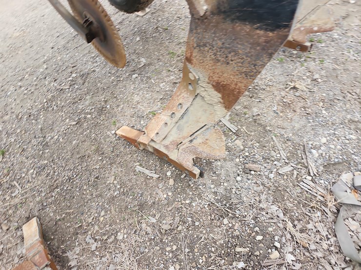 tag-#159,-paratill-4-leg-ripper-image-5