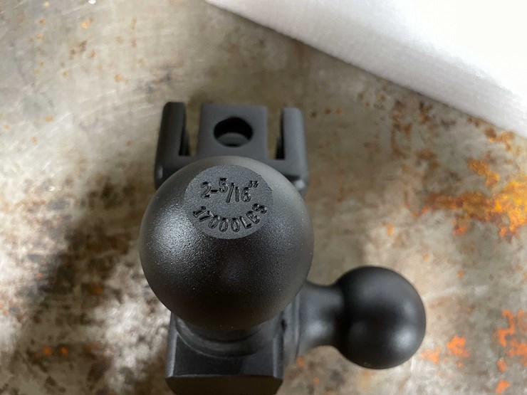 #2335-•-new-heavy-duty-trailer-hitch-(cw)-image-5