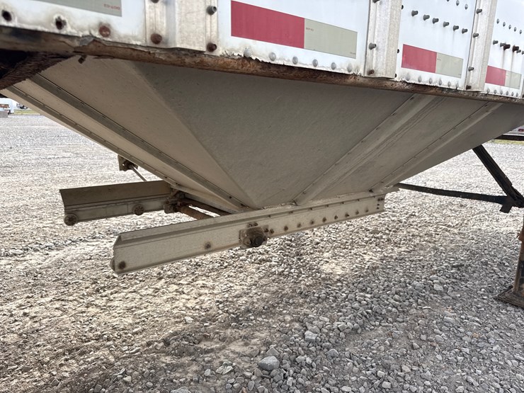 2011-merritt-42-image-15