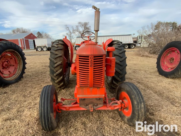1947-case-dc-2wd-tractor-image-2