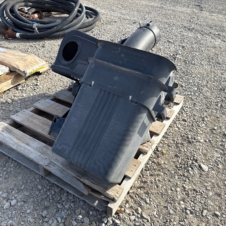 #30694 • Craftsman Grass Catcher INV# 30694