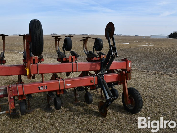 case-ih-183-image-11
