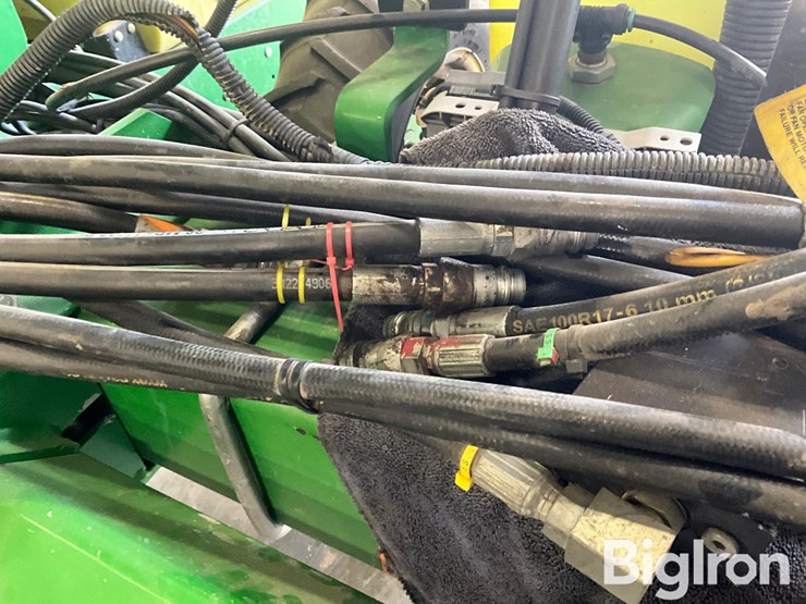 2011-john-deere-1720-image-17