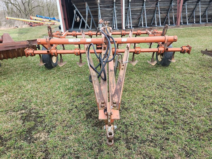tag-#132,-10'-ac-field-cultivator-image-8