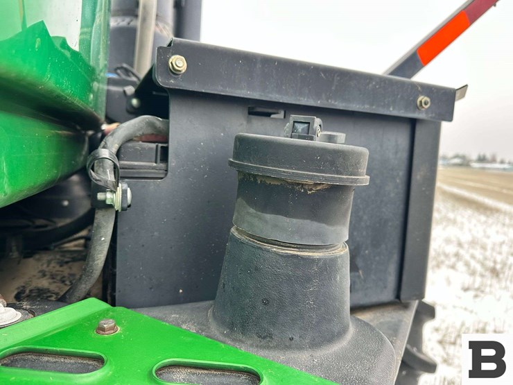 2011-john-deere-9530-image-134