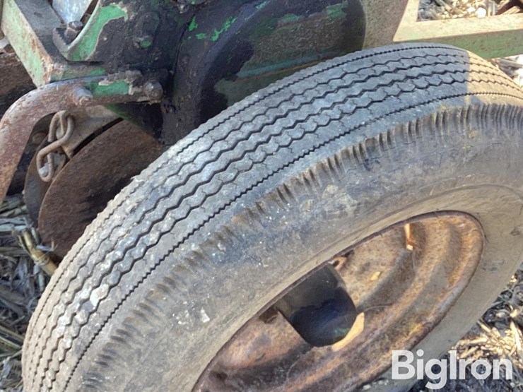 john-deere-b-image-14