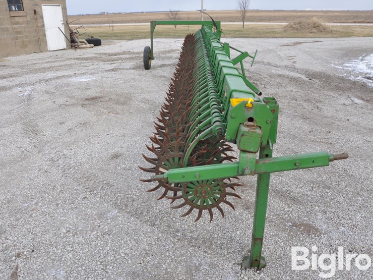 john-deere-400-image-2