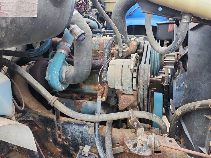 1989-case-ih-4700-image-27