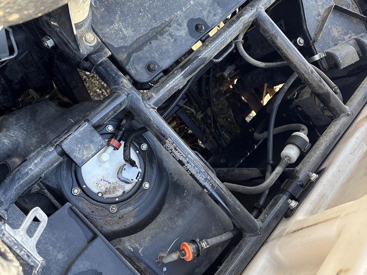 2023-kawasaki-kaf400r-mule-4x4-utv-image-19