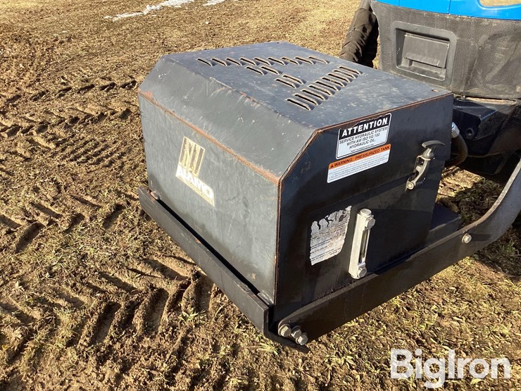 2004-new-holland-ts115a-image-11