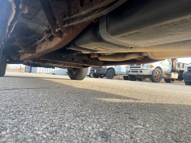 #1430-•-2002-green-gmc-sierra-(has-wi-title)-(of)-image-43