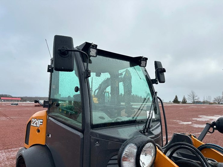 2022-case-221f-image-16