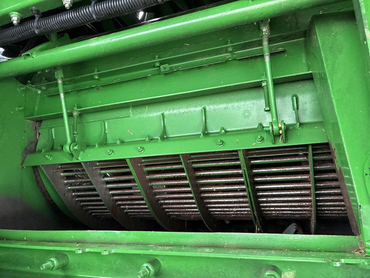 2014-john-deere-s660-image-58