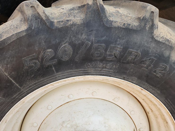 2010-new-holland-t7050-image-26