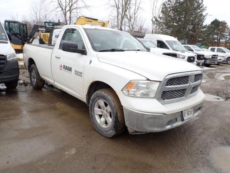 2013-dodge-ram-1500-image-3