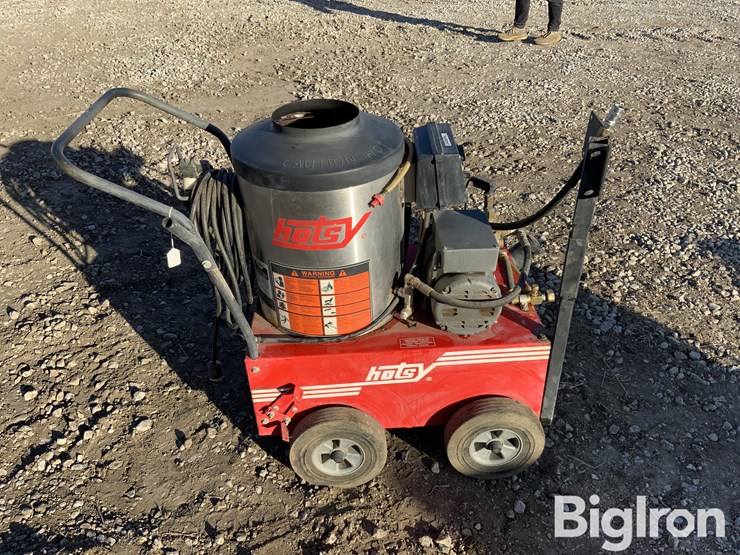 hotsy-555ss-portable-heated-power-washer-image-4