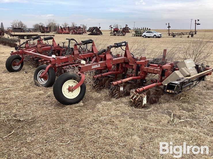 shop-built/case-12r30-strip-till-bar-image-5