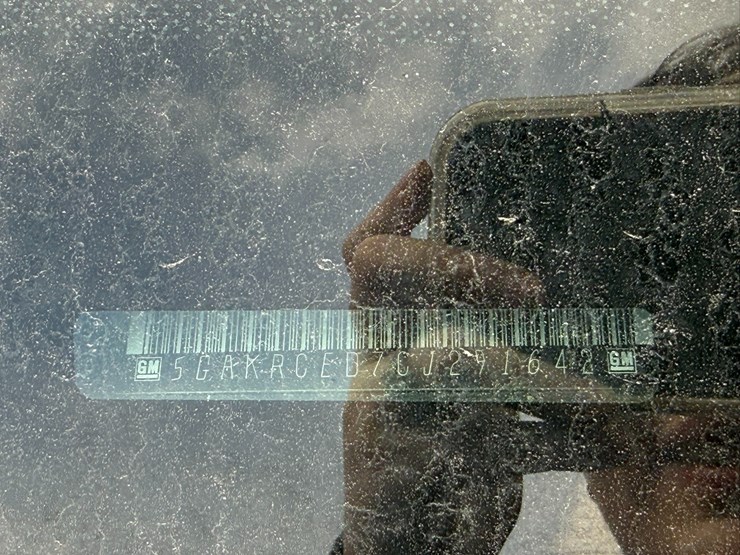 2012-buick-enclave-image-36