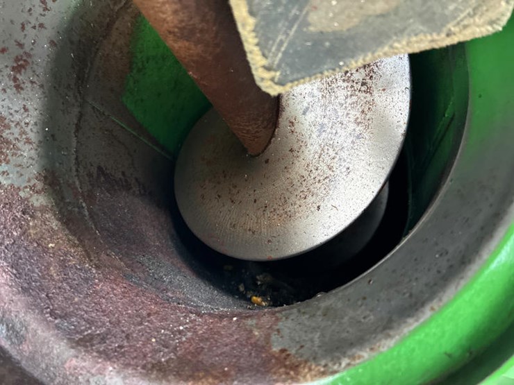 2013-john-deere-s680-image-83