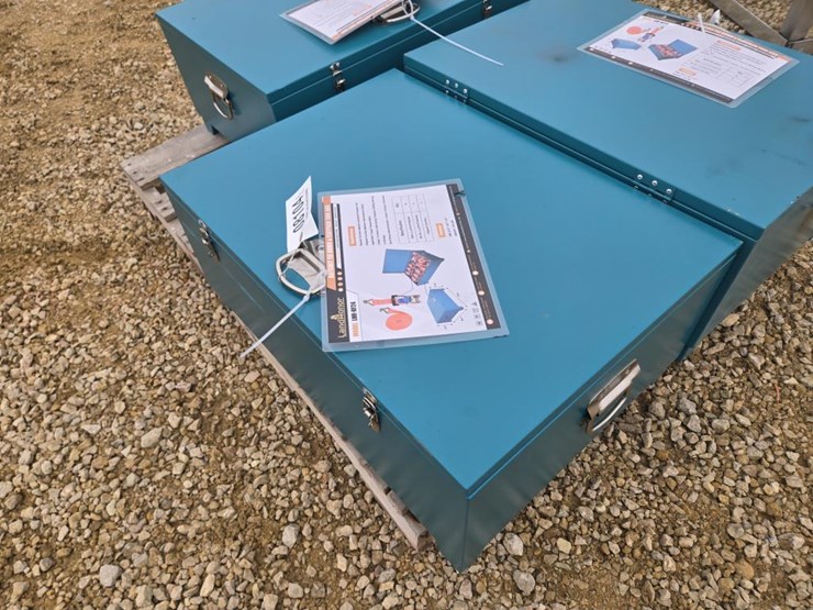 #8104-•-new-landhonor-ratchet-tie-down-&-flatpack-tool-box-image-2