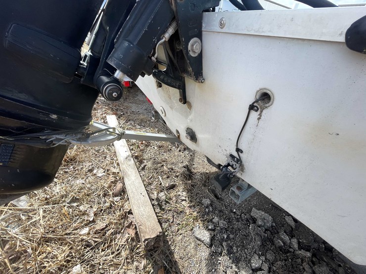 #1436-•-1992-glasstream-145-deluxe-14'-boat-(no-title)-(of)-image-16