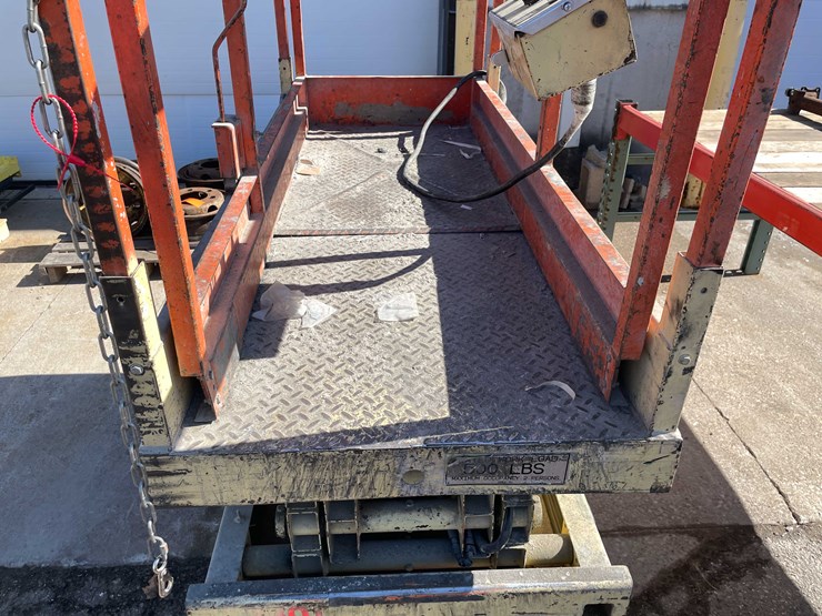 #1446-•-jlg-cm-1432-(o4)-image-24