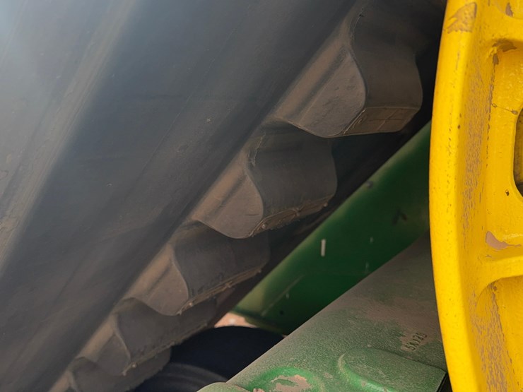 2019-john-deere-9620rx-track-tractor-image-43