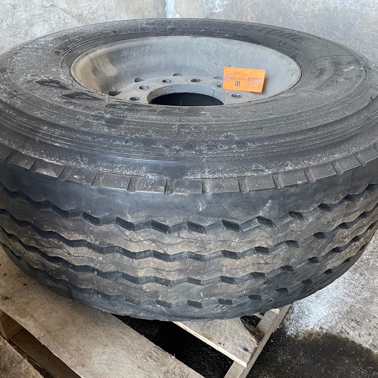 #6024 • Bridgestone R244 on Aluminum 10-Bolt Rim